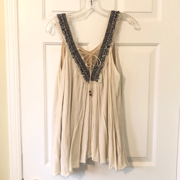 MISS ME Boho Embroidered V-Neck Sleeveless Tank - Picture 1 of 6